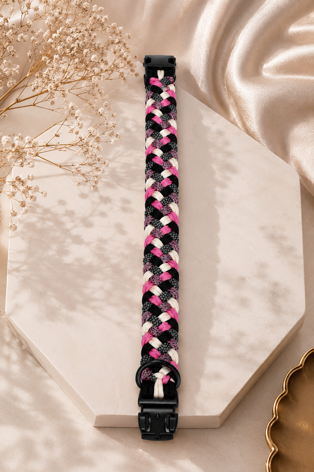 Tierluxe Viki – Handgemachtes Paracord Hundehalsband